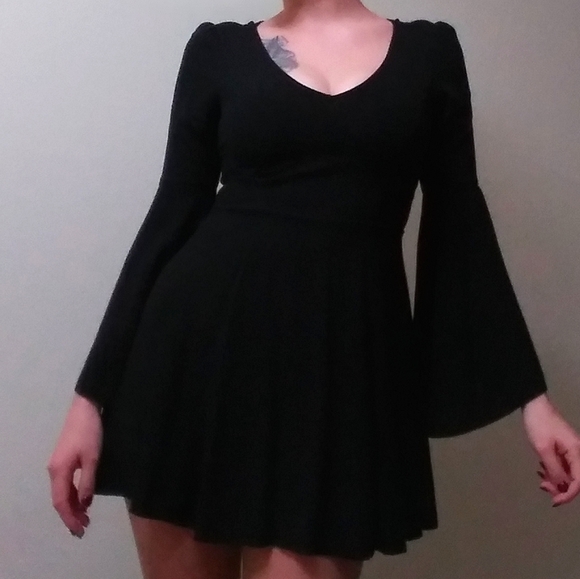 Dresses | Black Bell Sleeve Mini Dress 